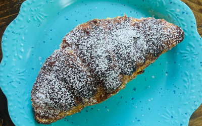 Lemon Cheesecake Croissants