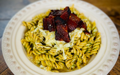 6 Ingredient Pesto Pasta